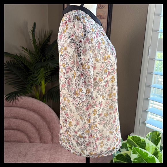 Floral Blouse Black Collar Sheer Pink Yellow Flowers Cute Top Size Small - Picture 5 of 12